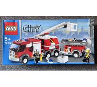 LEGO CITY Fire Truck 7239 Brand New and Sealed Retired Set