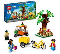 LEGO City Picnic in The Park 60326 Building Kit for Kids Aged 5 and Up; Includes 3 Minifigures and 2 Squirrel Figures (147 Pieces), Medium