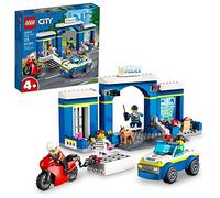LEGO City Police Station Chase 60370, Playset with Car Toy and Motorbike, Breakout Jail, 4 Minifigures and Dog Figure, Toys for Kids 4 Plus Years Old