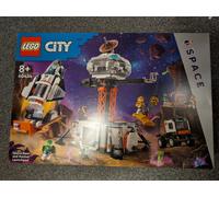 LEGO CITY: Space Base and Rocket Launchpad (60434) - BNIB - Free P&P