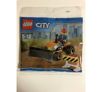 Lego City Tractor and Worker 30353 New Sealed Polybag