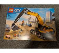 LEGO CITY: Yellow Construction Excavator (60420) - BNIB - Free P&P
