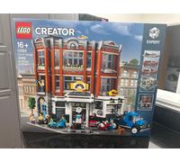 LEGO® Creator Expert 10264 Corner Garage