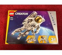 LEGO Creator 31152 3-in-1 Space Astronaut Model Kit