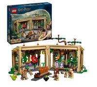 LEGO Harry Potter 76445 Hogwarts Castle: Herbology Class