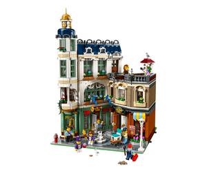 LEGO Icons Shopping Street (11371)