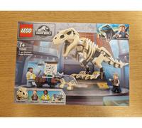 LEGO Dinosaur T-Rex Fossil Exhibition Jurassic World Set 76940 New & Sealed