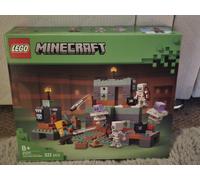 LEGO Minecraft: The Trial Chamber (21271)8+ New&sealed