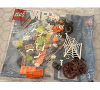 Lego Seasonal Set 40513 Halloween Spooky VIP add-on pack New and Sealed