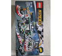 LEGO 10251 Creator Expert: Brick Bank Brand New Sealed & Discontinued 2016