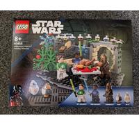 LEGO Star Wars Millennium Falcon Holiday Diorama Promotional Set 40658