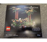 LEGO Star Wars: Endor Speeder Chase Diorama (75353) - BNIB - Free P&P