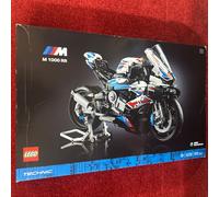 BMW M 1000 RR LEGO
