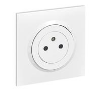 Legrand LEG95015 2P+T Surf BLC CPT GRIF dooxie Surface-Mounted Socket with Earth White Complete