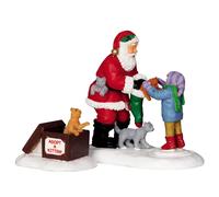 Lemax Village Collection 22045 Christmas Village Figurine: Santa and Kittens