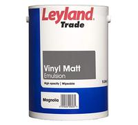 Leyland Trade Vinyl Matt Emulsion Paint - Magnolia 5L (Package may vary)