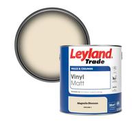 Leyland Trade Vinyl Matt Walls & Ceilings Emulsion Paint Magnolia Blossom (Ppg1090-1) 2.5L
