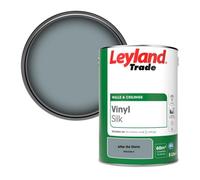 Leyland Trade Vinyl Silk Walls & Ceilings Emulsion Paint After The Storm (Ppg1036-4) - 5L