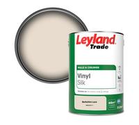 Leyland Trade Vinyl Silk Walls & Ceilings Emulsion Paint Berkshire Lace (Ppg1077-1) - 5L