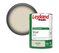 Leyland Trade Vinyl Silk Walls & Ceilings Emulsion Paint Bone White (Ppg14-22) - 5L