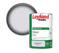 Leyland Trade Vinyl Silk Walls & Ceilings Emulsion Paint Lighter Than Air (Ppg1176-1) - 5L