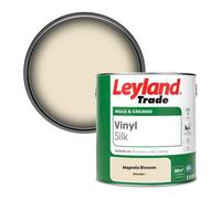 Leyland Trade Vinyl Silk Walls & Ceilings Emulsion Paint Magnolia Blossom (Ppg1090-1) - 2.5L