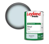 Leyland Trade Vinyl Silk Walls & Ceilings Emulsion Paint Mountain Wind (Ppg1151-1) - 5L