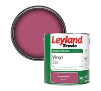 Leyland Trade Vinyl Silk Walls & Ceilings Emulsion Paint Panama Rose (Ppg1181-7) - 2.5L