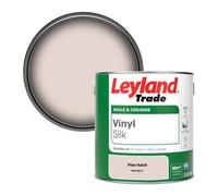 Leyland Trade Vinyl Silk Walls & Ceilings Emulsion Paint Pine Hutch (Ppg1067-1) - 2.5L