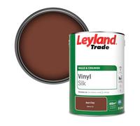 Leyland Trade Vinyl Silk Walls & Ceilings Emulsion Paint Red Clay (Ppg16-32) - 5L