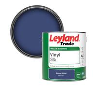 Leyland Trade Vinyl Silk Walls & Ceilings Emulsion Paint Roman Violet (Ppg1170-7) - 2.5L