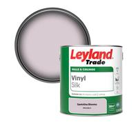 Leyland Trade Vinyl Silk Walls & Ceilings Emulsion Paint Santolina Blooms (Ppg1045-3) - 2.5L