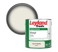 Leyland Trade Vinyl Silk Walls & Ceilings Emulsion Paint Sea Of Tranquility (Ppg1015-1) - 2.5L