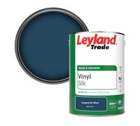 Leyland Trade Vinyl Silk Walls & Ceilings Emulsion Paint Singing The Blues (Ppg1159-7) - 5L