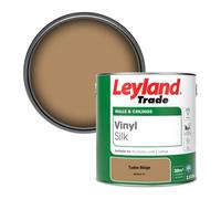 Leyland Trade Vinyl Silk Walls & Ceilings Emulsion Paint Tudor Beige (Ppg16-17) - 2.5L