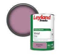 Leyland Trade Vinyl Silk Walls & Ceilings Emulsion Paint Winsome Rose (Ppg1044-5) - 5L