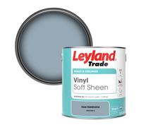 Leyland Trade Vinyl Soft Sheen Walls & Ceilings Emulsion Paint How Handsome (Ppg1040-4) - 2.5L