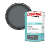 Leyland Trade Vinyl Soft Sheen Walls & Ceilings Emulsion Paint Improbable (Ppg1011-5) - 5L