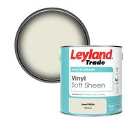 Leyland Trade Vinyl Soft Sheen Walls & Ceilings Emulsion Paint Jewel White (Ppg14-12) - 2.5L