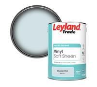 Leyland Trade Vinyl Soft Sheen Walls & Ceilings Emulsion Paint Mountain Wind (Ppg1151-1) - 5L