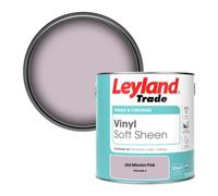 Leyland Trade Vinyl Soft Sheen Walls & Ceilings Emulsion Paint Old Mission Pink (Ppg1046-3) - 2.5L