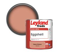 Leyland Trade Wood & Metal Eggshell Paint Flame Of Passion (Ppg1192-5) 2.5L