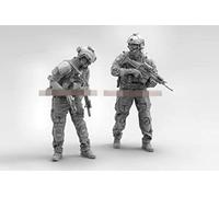 LIANGFANG 1/35 Resin Figure Model kits GK 2 figure US Special Forces Team Unassembled and Unpainted kit C953 diy toys