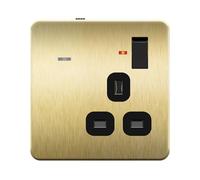 LIDER 1-Gang Switched 13A Socket with LED Guide Light, Daylight Sensor, Soft White 3000K, Adjustable Low Energy Night Light, Metal Plate Cover, Brushed Brass (Use a 35mm-deep back box)
