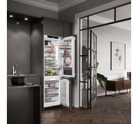 Liebherr ICBNBSCI5173 178cm Peak Biofresh Integrated 70/30 Fridge Freezer With Ice Maker