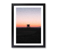 Lifeguard Station On Huntington Beach In California Modern Framed Wall Art Print, Ready to Hang Picture for Living Room Bedroom Home Office Décor, Black A4 (34 x 25 cm)