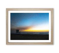 Lifeguard Tower On Carlsbad Beach Modern Art Framed Wall Art Print, Ready to Hang Picture for Living Room Bedroom Home Office Décor, Oak A3 (46 x 34 cm)