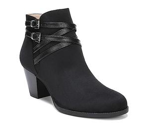 LifeStride Women's Jezebel Ankle Bootie Boot, Black, 5 UK