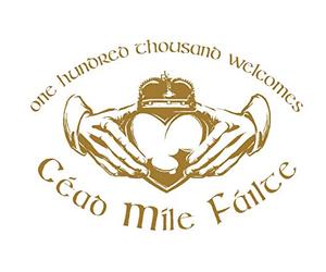 LightningSigns Irish Welcome Claddagh Céad Míle Fáilte Blessing Wall Art Quote Lounge Sticker (Gold)