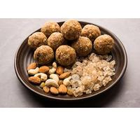 Lily's Indian Vegetarian Cuisine Present Goond Laddo, (Edible gum & Wheat flour Ladoo) Energy Balls with Nuts Healthy Snack, 4 Pieces